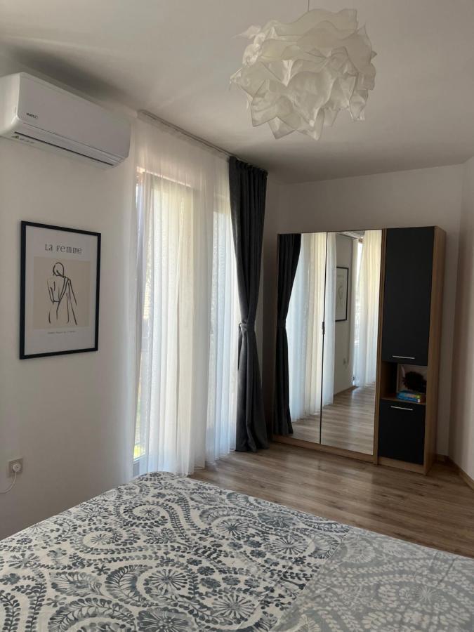 Azzurro Premium Apartment On Bulevard Bogoridi 布尔加斯 外观 照片